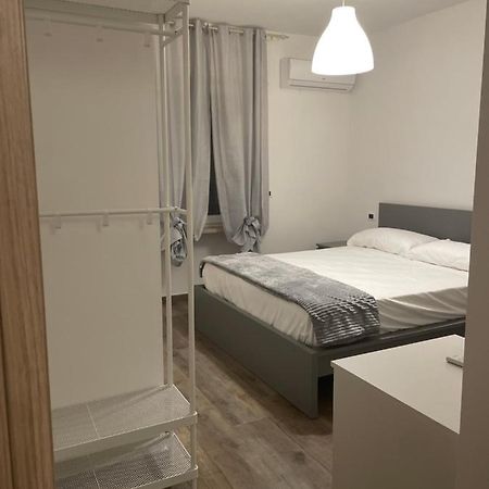 A Casa Di Nene Beb Bed & Breakfast เลซีนา ภายนอก รูปภาพ
